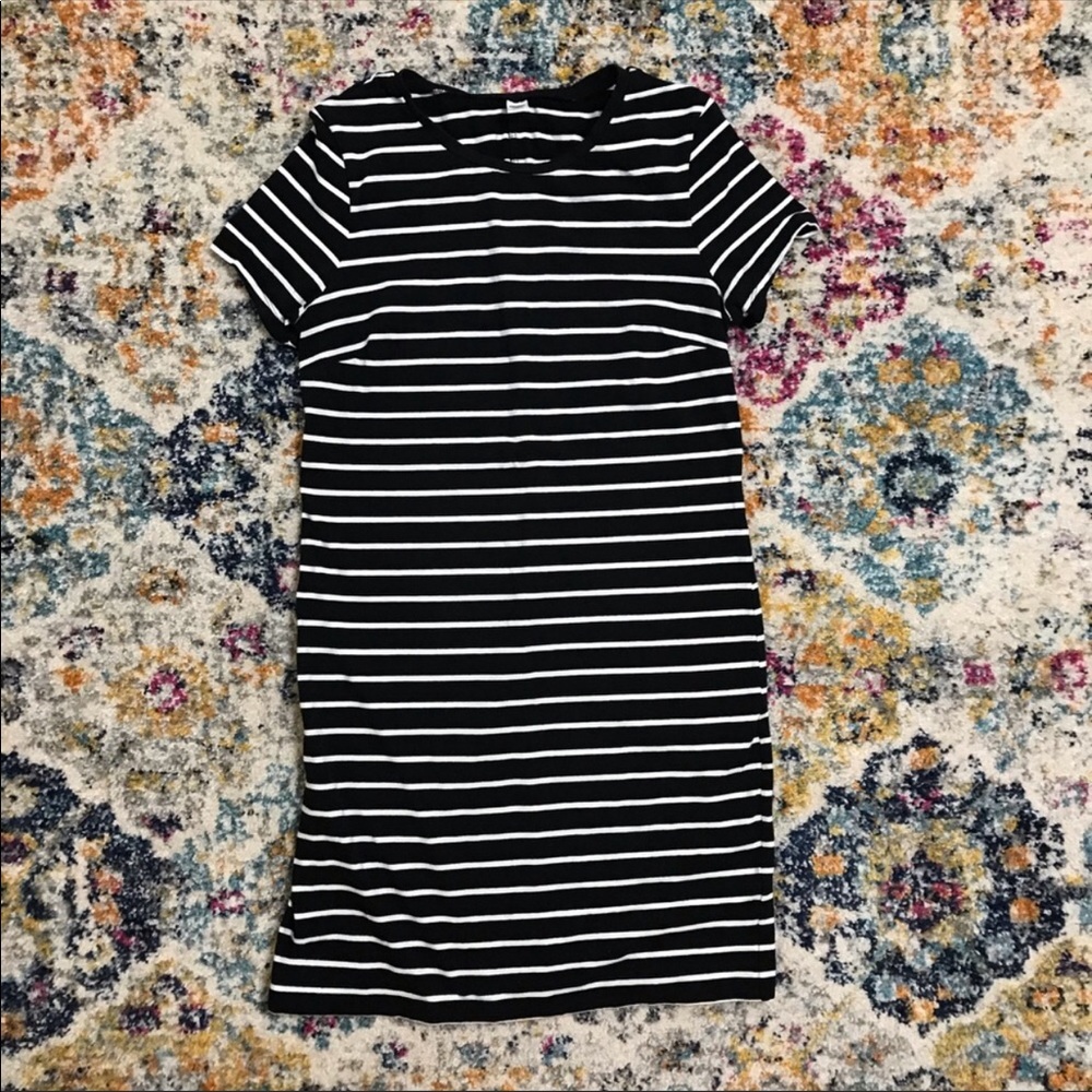 Old Navy Black and White Stripe Dress